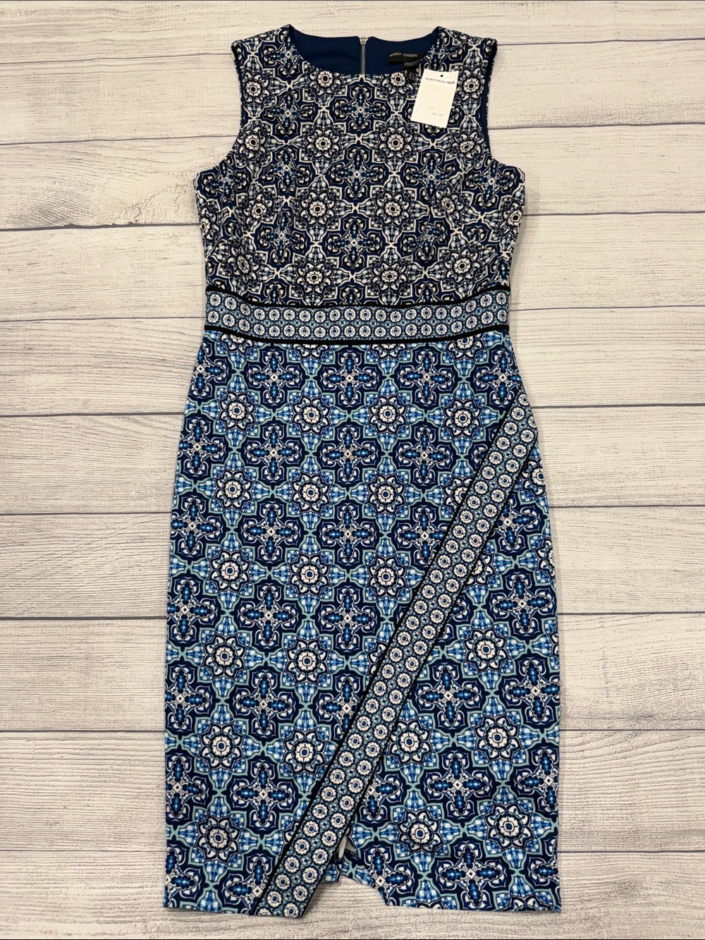 Maggy London Blue Tile Print Faux Wrap Sheath Dress Size 6 NWT